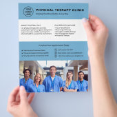 Logo-Foto-QR-Code der Physiotherapieklinik in Blau Flyer (Hand)