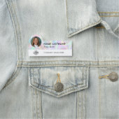 Logo Foto Titel Sleek Imitats Holographic Mitarbei Namensschild (Beispiel)