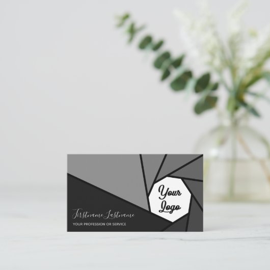 Logo für Kameraöffnung Fotografen Visitenkarte (Stehend Vorderseite)