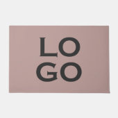 Logo für Unternehmen oder Unternehmen auf Dusty Pi Fußmatte (Vorderseite)