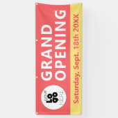 Logo-Großbuchstaben für das Öffnen von Außenbanner Banner (Vertikal)