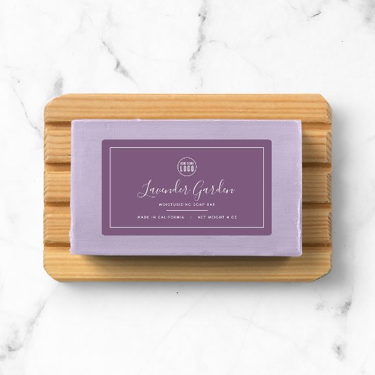 Logo hinzufügen Weißes, an den Grenzen bearbeitete Etiketten