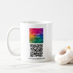 Logo hochladen, elegantes Template, scannbarer QR- Kaffeetasse