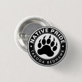 Logo mit Bärenpranke und personalisiertem Namen im Button (Vorne & Hinten)