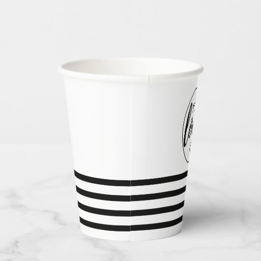 Logo mit Streifen hinzufügen - Schwarz-weiß Pappbecher (Rechts)