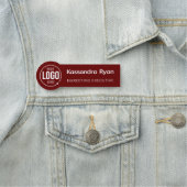 Logo-Mitarbeiter-Magnet- oder Namensschild (Beispiel)