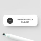 Logo-Mitarbeiter-Magnet- oder Namensschild (Beispiel)
