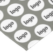 Logo-Muster für Business-Branding-Seite Grün Tischdecke (Schrägansicht)