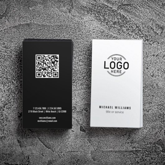 Logo QR Code Minimalistisch Weiß Schwarz Maßgeblic Visitenkarte