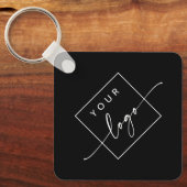 Logo, QR-Code und benutzerdefinierter Text in dopp Schlüsselanhänger (Vorderseite)