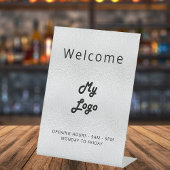 Logo-Silber-Willkommensgeschäft Sockelschild