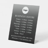 LOGO und Geschäftszeiten | Gradient | Stehendes Ze Sockelschild (Vorderseite)