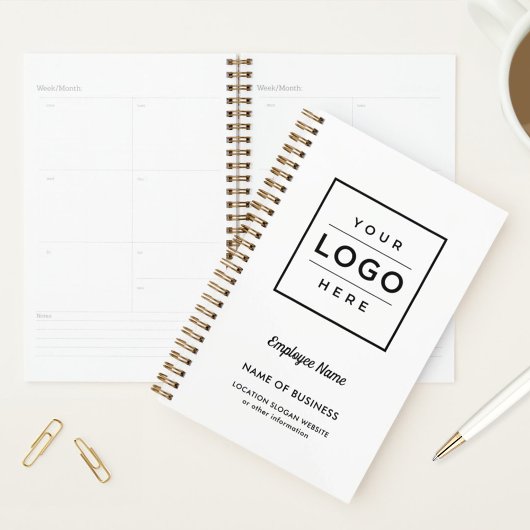 Logo und Name des Mitarbeiters für das benutzerdef Planer