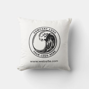 Logo und Website-Adresse hinzufügen Kissen