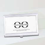 Logo-Unternehmen Unternehmen Minimalistisch White Visitenkarten Dose<br><div class="desc">Eine einfache, kundenspezifische, weiße Business-Vorlage in einem modernen minimalistischen Stil, der leicht mit Ihrem Firmenlogo und Text aktualisiert werden kann. Mit einem horizontalen Logo-Bannerbild (2560 x 1440 px) können Sie den Text und das Bild mit den angegebenen Feldern anpassen, oder mit der Schaltfläche "Nachricht" können Sie den Designer um Hilfe...</div>