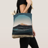 Logo von Fierce Minimalistisch Monta Beach Ocean W Tasche (Von Nahem)