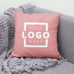 Logo-Werbemarke für kundenspezifische Unternehmen Kissen<br><div class="desc">Dieses trendige Kissen mit Ihrem eigenen Firmenlogo ist leicht zu personalisieren. Sie können die Hintergrundfarbe so ändern, dass sie mit Ihrem Logo oder Ihren Firmenfarben übereinstimmt. Werbe-Kissen machen einen lang anhaltenden Eindruck, sodass sie großartige Geschenke, Geschenke oder Souvenirs für Kunden, Kunden und Mitarbeiter machen. Sie können auch dazu verwendet werden,...</div>