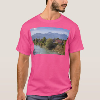 Loisach mit Wetterstein Berge Garmisch-Parten T-Shirt