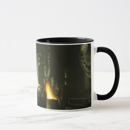 Lokomotiven im Roundhouse Tasse (Rechts)