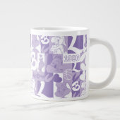 Lola '96 Grid Pattern Jumbo-Tasse (Rechts)