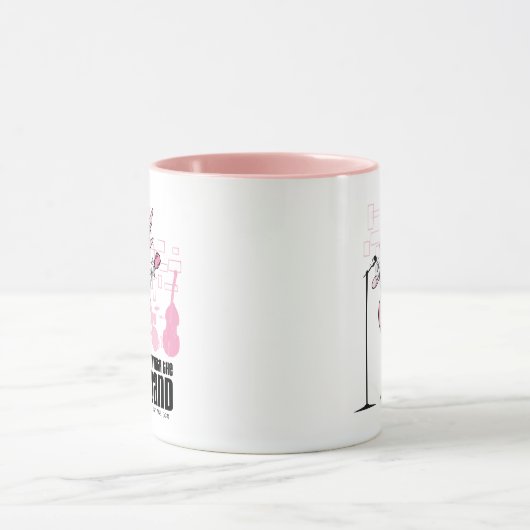 Lola Bunny, ich bin mit der Band Tasse (Zentrum)