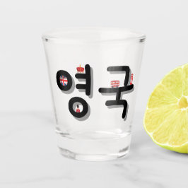 London 런 던 auf koreanischem Soju Schnapsglas