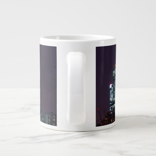 London City Night Skyline UK Travel Jumbo-Tasse (Rückseite)