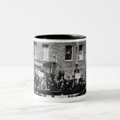 London-Dock-Streik, 1889 Zweifarbige Tasse (Mittel)
