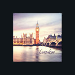 London England Big Ben Leinwanddruck<br><div class="desc">London England Big Ben Dies ist ein großartiges Geschenk für jeden, der London England besucht hat oder von dort ist. Es wäre auch eine große Überraschung, wenn Sie einen Ausflug planen, um anzukündigen, wo Sie sich aufhalten, Customize und personalisieren Sie ihn mit einem Namen oder Datum. Fügen Sie einfach Text...</div>