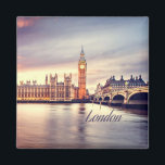London England Big Ben Magnet<br><div class="desc">London England Big Ben Dies ist ein großartiges Geschenk für jeden, der London England besucht hat oder von dort ist. Es wäre auch eine große Überraschung, wenn Sie einen Ausflug planen, um anzukündigen, wo Sie sich aufhalten, Customize und personalisieren Sie ihn mit einem Namen oder Datum. Fügen Sie einfach Text...</div>