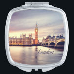 London England Big Ben Taschenspiegel<br><div class="desc">London England Big BenThis ist ein großartiges Geschenk für alle,  die London England besucht haben oder von dort aus.  Es wäre auch eine große Überraschung,  wenn Sie eine Reise planen,  um anzukündigen,  wohin Sie fahren!</div>