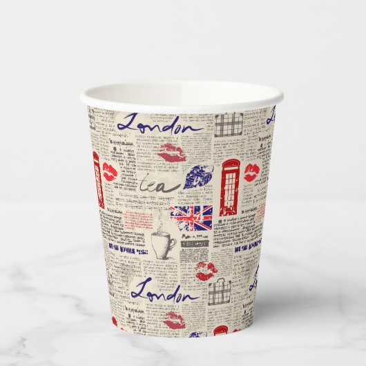 London Newspaper Pattern Pappbecher (Links)