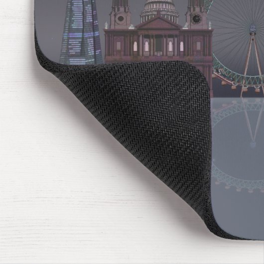 London Skyline Night Reflections Mousepad (Ecke)
