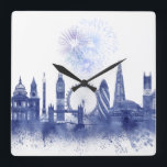 London Skyline - Watercolor Blue Quadratische Wanduhr<br><div class="desc">London Skyline Watercolor Splash Blue von Fab Funky. Hier finden Sie die berühmten Londoner Sehenswürdigkeiten in einem Aquarell-Stil.</div>