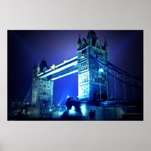 London Tower Bridge bei blauer Nacht Poster