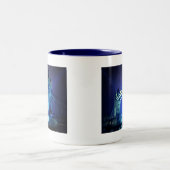 London Tower Bridge & Blue Night Zweifarbige Tasse (Mittel)