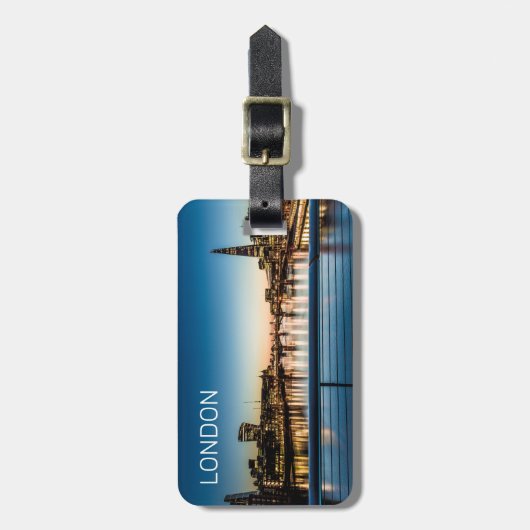 London Uk Skyline Vereinigtes Königreich England S Gepäckanhänger (Vorderseite vertikal)