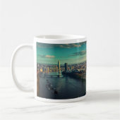 Londoner Stadtbild mit Sunset Kaffeetasse (Links)