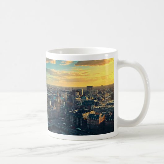 Londoner Stadtbild mit Sunset Kaffeetasse (Rechts)