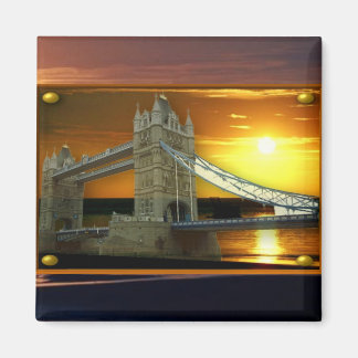 Londons Tower Bridge Magnet