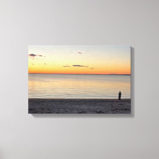 Lone Figure Standing on Beach Canvas Print Leinwanddruck (Vorderseite)