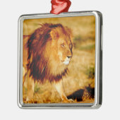 Lone Lion Ornament Aus Metall (Links)