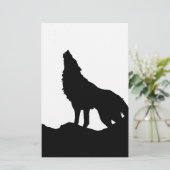 Lone Wolf Stehend auf einem Hügel Briefpapier (Stehend Vorderseite)
