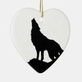 Lone Wolf Stehend auf einem Hügel Keramikornament (Rechts)