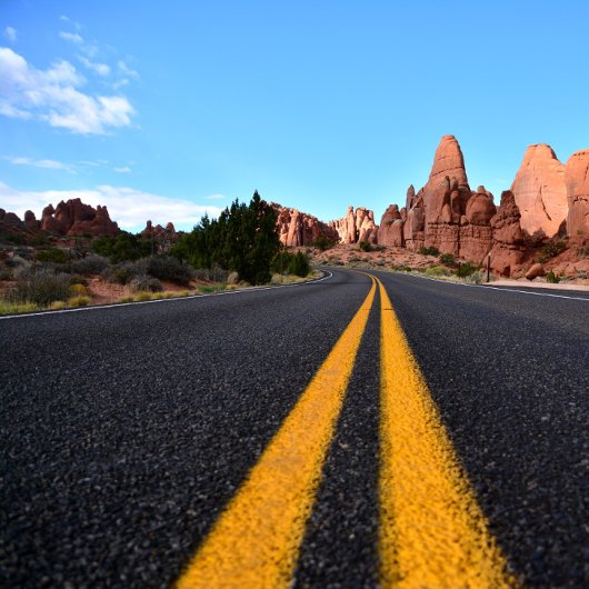 Lonely Road in Arches National Park Leinwanddruck