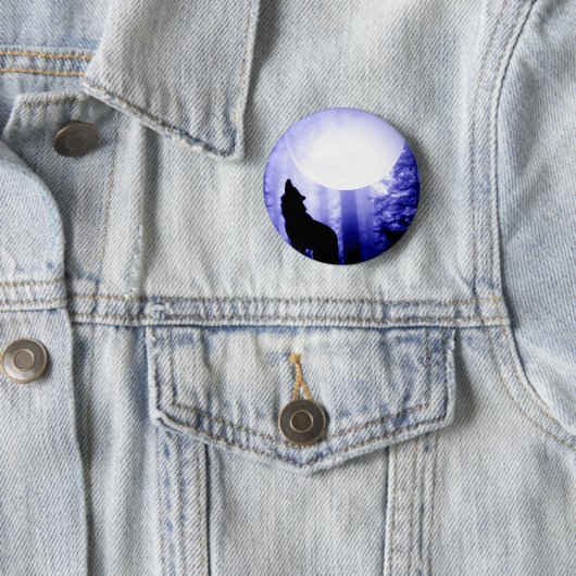 Lonely Wolf Howling auf Moon Button (Beispiel)
