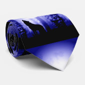 Lonely Wolf Howling bei Moon Neck Wear Krawatte (Gerollt)