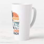 Long Beach California Retro Sunset Palm Tree Beach Milchtasse (Rechte Ecke)