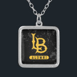 Long Beach Staat Alumni erschüttert Versilberte Kette<br><div class="desc">Karo aus diesen California Staat University Long Beach Designs! Zeigen Sie Ihren kalifornischen Staatsstolz mit diesen neuen Universitätsprodukten. Diese machen die perfekten Geschenke für den Long Beach Student, Alumni, Familie, Freund oder Fan in Ihrem Leben. Alle diese Zazzle Produkte sind mit Ihrem Namen, Klassenzimmer oder Club individuell einstellbar. Geh Long...</div>