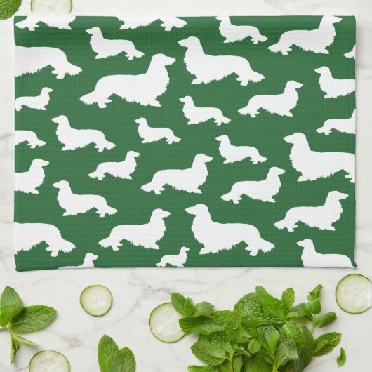 Long Hair Dackel Forest Green Kittuch Geschirrtuch (Gefaltet)
